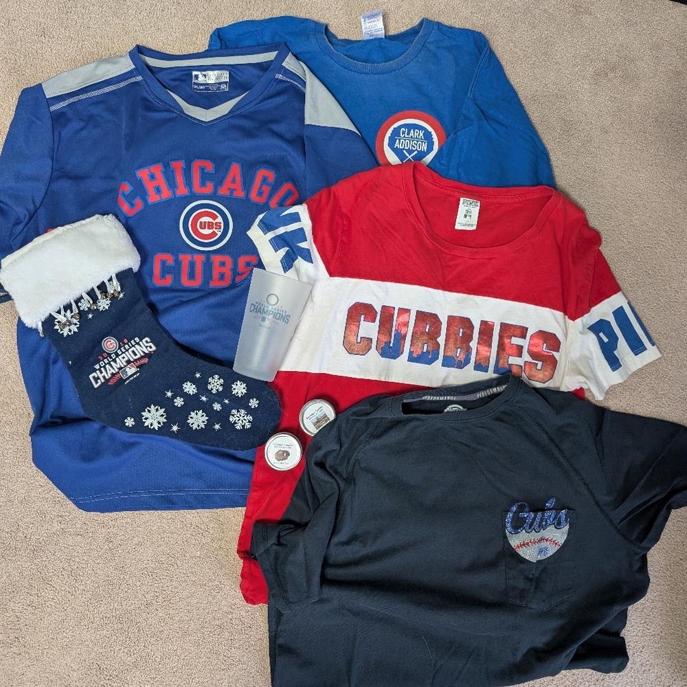 Chicago Cubs Lot - Picture 2 of 12